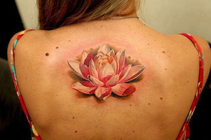 Tattoo Frauen Rose Lotus