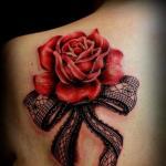 Tattoo Rose Rücken 12