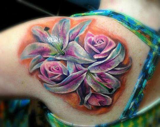 Tattoo Rose Rücken 15